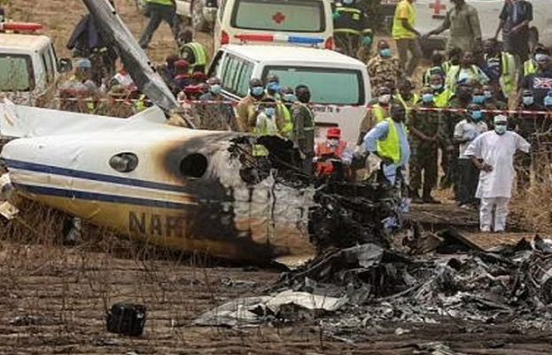 میکسیکو میں فوجی طیارہ گرنے کے نتیجے میں 6 اہلکار ہلاک ہوگئے