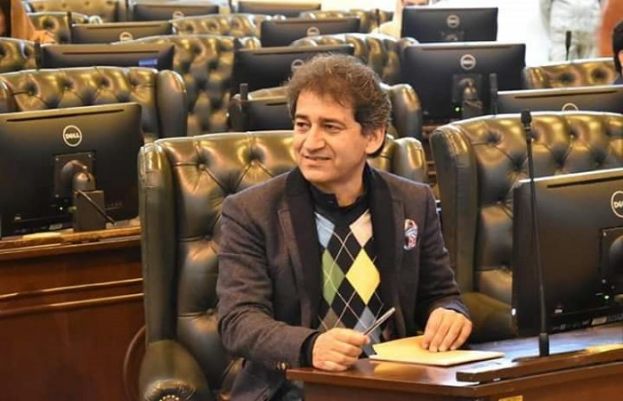 سابق سینئر صوبائی وزیر عاطف خان