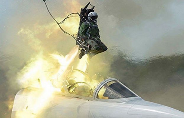 روس کے لڑاکا طیارے کی دوران پرواز انخلا سیٹیں حادثاتی طور پر کھل گئیں