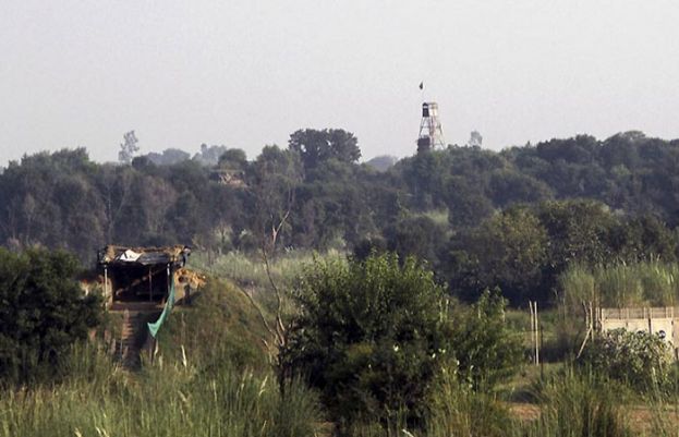 پاک - بھارت بریگیڈ کمانڈرز کی سطح کی فلیگ میٹنگ راولا کوٹ ۔ پونچھ کراسنگ پوائنٹ پر ہوئی