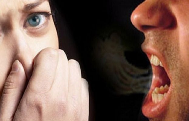  دنیا بھر میں کروڑوں افراد کو سانس میں بو کے مسئلے کا سامنا ہوتا ہے۔