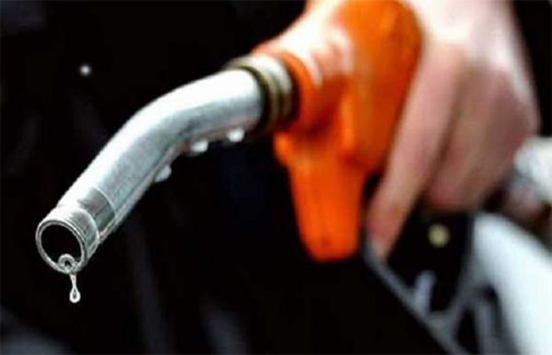 پیٹرول کی قلت، ایمرجنسی نافذ کر دیا 