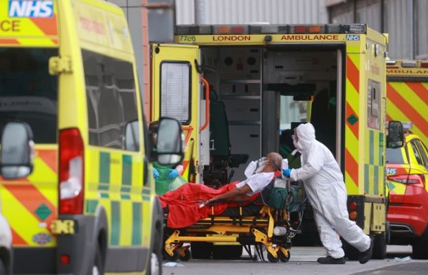 کورونا مریض 