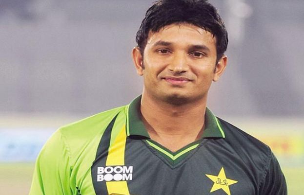 پاکستان کرکٹ ٹیم کے کھلاڑی اعزاز چیمہ کے گھر پر ڈکیتی کی واردات