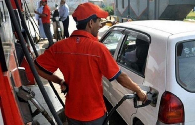 No change in petrol prices as PM Imran rejects hike proposal