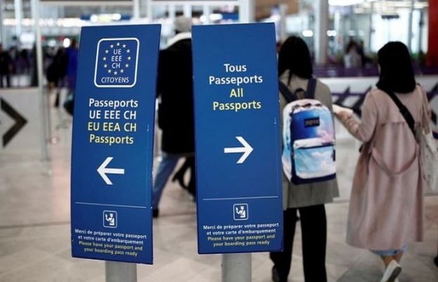 یورپی یونین نے بھارتی، چینی اور روسی کورونا ویکسین لگوانے والے افراد کو یورپی یونین میں داخلے کی اجازت دینے سے انکار کردیا ہے۔