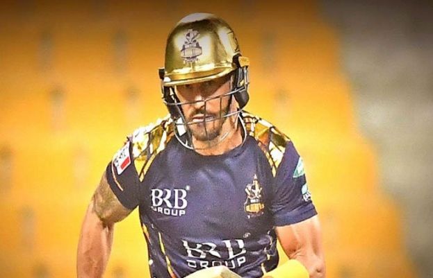 کوئٹہ گلیڈی ایٹرز کی نمائندگی کرنےو الے جنوبی افریقی بیٹسمین فاف ڈوپلیسی