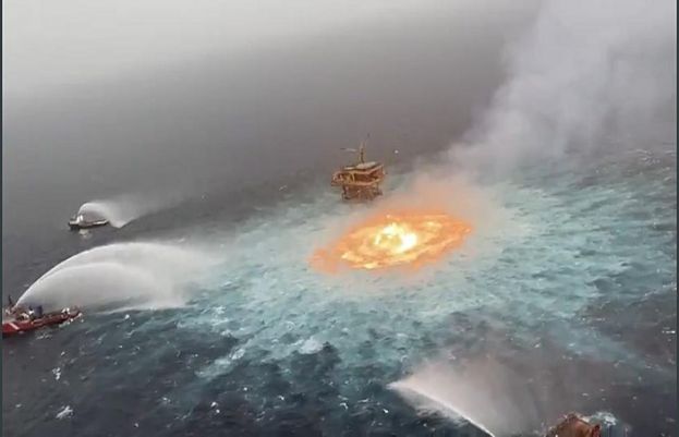  میکسیکو ,سمندر میں لگنے والی پراسرار آگ کی حیرت انگیز وجوہات