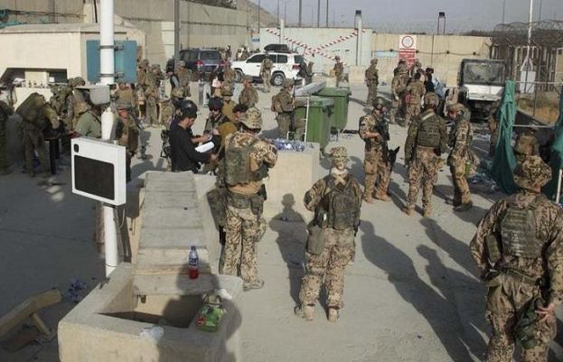 کابل ایئرپورٹ پر افراتفری کے دوران مزید 7 افغان باشندے ہلاک ہوگئے