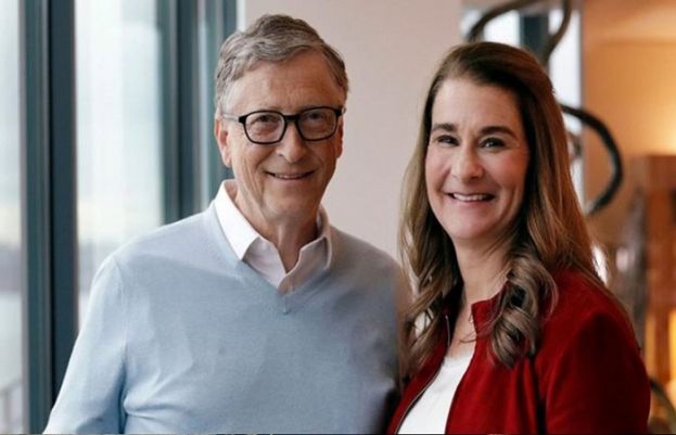  بل گیٹس اور  ملینڈا گیٹس نے طلاق کے پیپرز پر دستخط کردیے