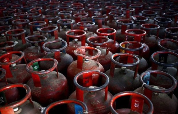 Price of LPG cylinders increased by Rs343.4 per 11.8kg cylinder