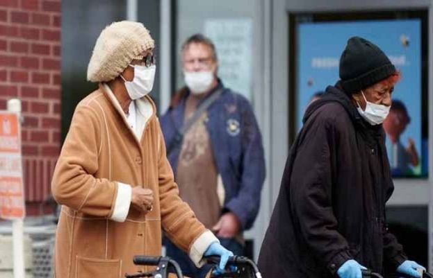 اومی کرون: امریکا میں لاک ڈاؤن کو خارج از امکان قرار دیدیا گیا