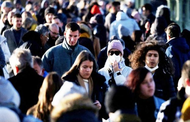 اومیکرون غیر معمولی انداز میں پھیلنے لگا