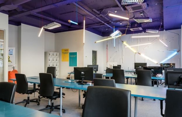 سرکاری ملازمین کیلئے ہفتے میں تین دن چھٹی کا اعلان