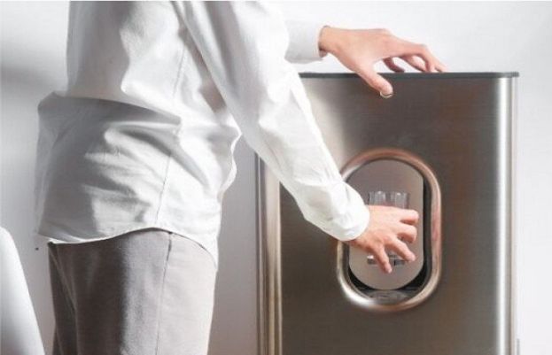 ایک ایسی مشین جو ہوا سے روزانہ 10 لیٹر پانی تیار کرسکتی ہے