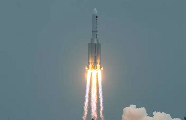 روس کا خلا میں بے قابو ہونے والے راکٹ کا ملبہ بحر الکاہل میں گر گیا