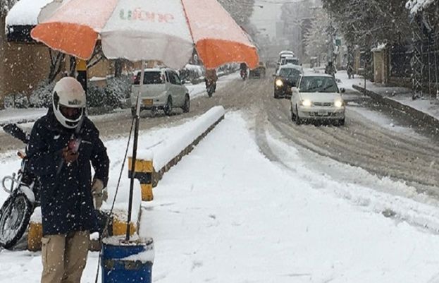 آئندہ ہفتہ کے دوران ایک بار پھر بارش اور برفباری کا سلسلہ شروع ہونے جا رہا ہے