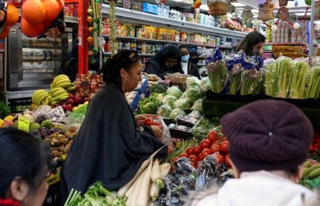 UK inflation hits 30-year high of 6.2pc as minister readies response