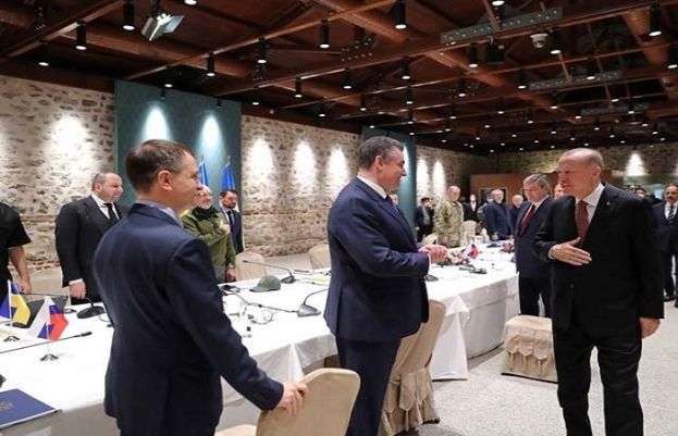 یوکرین نیٹو سے علیحدہ رہنے پر راضی ہوگیا