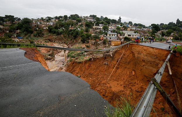 جنوبی افریقہ میں بارش اور سیلاب سے تباہی