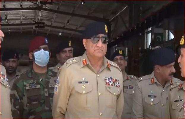 آرمی چیف قمر جاوید باجوہ کا کور ہیڈ کوارٹرز بہاولپور کا دورہ