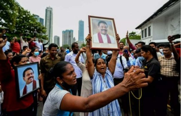 سری لنکا میں حکومت مخالف پُر تشدد احتجاج