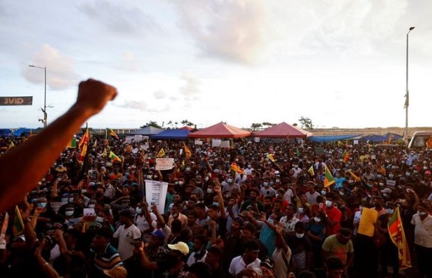 Sri Lanka to default on debt, no money for fuel