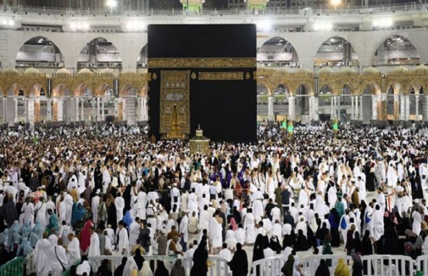  پاکستانی عازمین حج سعودی عرب پہنچ گئے