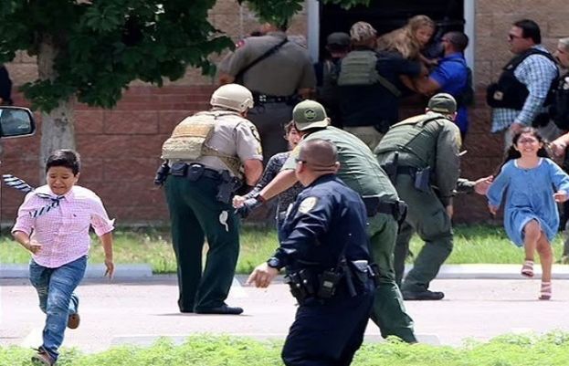 امریکی چرچ میں فائرنگ