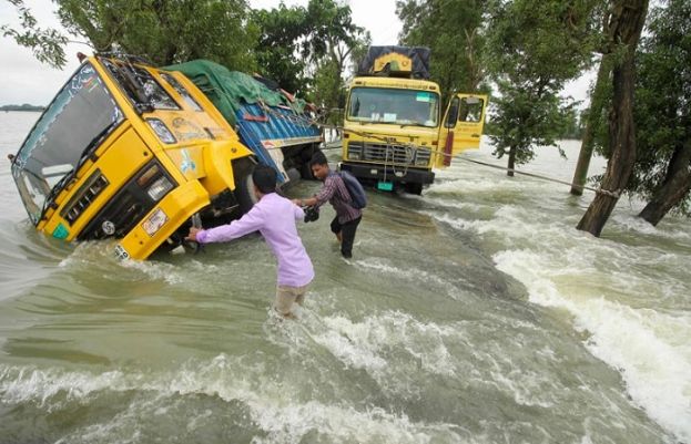 بنگلادیش اور بھارت میں تیز بارشیں اور سیلاب