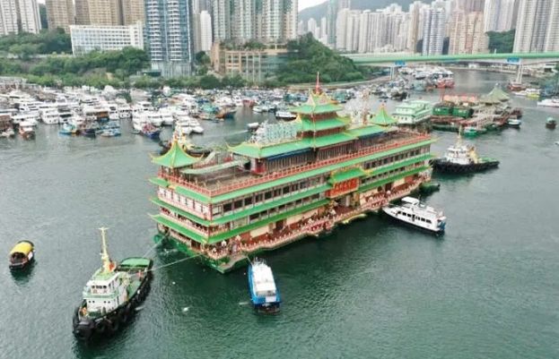 ہانگ کانگ کا تیرنے والا ریسٹورنٹ 50 سال بعد ڈوب گیا