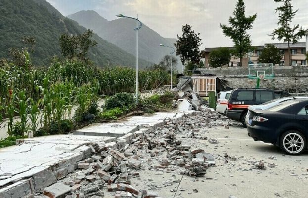 6.8 magnitude earthquake in China&rsquo;s Sichuan province kills over 30