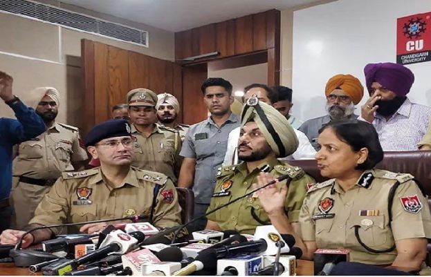 بھارتی فوج کا بھیا نک چہرہ بے نقاب، اہلکارطالبات کی نازیبا ویڈیوزبنانے میں ملوث