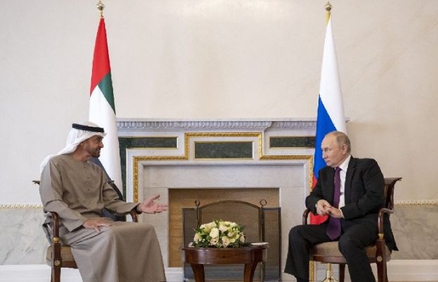 Russian President Vladimir Putin and UAE President Sheikh Mohammed bin Zayed Al Nahyan