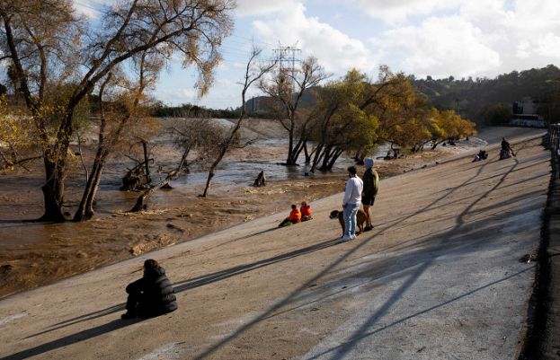 ریاست کیلیفورنیا میں ایمرجنسی نافذ