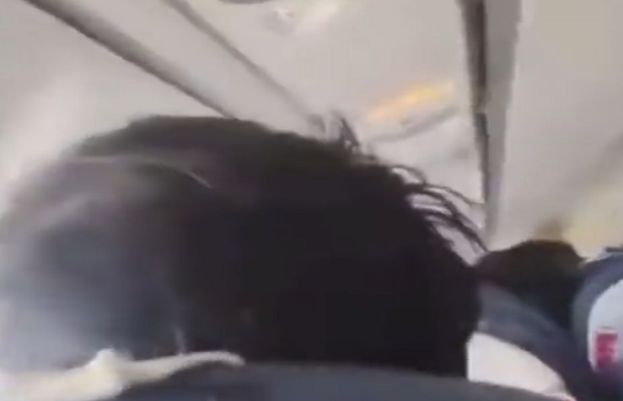 تباہ ہونے سے قبل طیارے کے اندر کی ویڈیو منظر عام پر آگئی