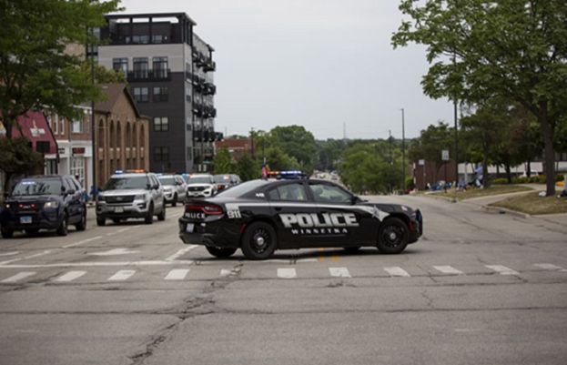 امریکا میں مسلح شخص کی فائرنگ سے خاتون سمیت 6 افراد ہلاک