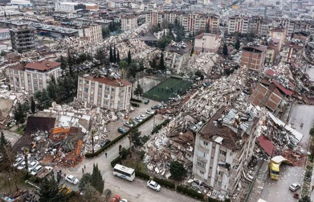 Death toll rises above 4,300 after Turkey, Syria earthquakes