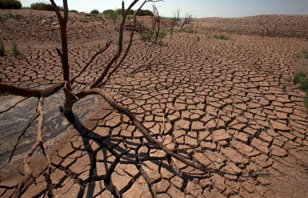 A dried-up area of Lake EV Spence outside Robert Lee, Texas.