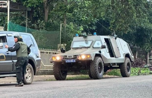 ویتنام میں 2 پولیس اسٹیشنز پر حملے میں پولیس اہلکار سمیت متعدد افراد ہلاک ہوگئے۔