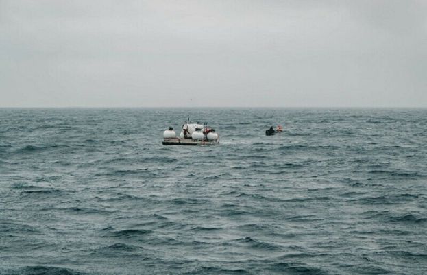 Rescue teams race to find missing sub, with 2 Pakistanis on board, near Titanic wreck