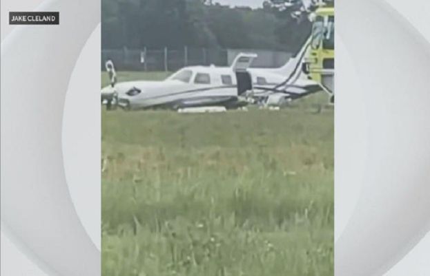 دوران پرواز پائلٹ کی طبیعت خراب ہونے پر خاتون نے طیارے کی ہنگامی لینڈنگ سب کی جان بچالی