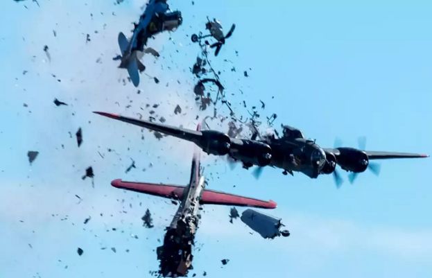 یوکرین کے فوجی طیارے دوران پرواز آپس میں ٹکرا گئے