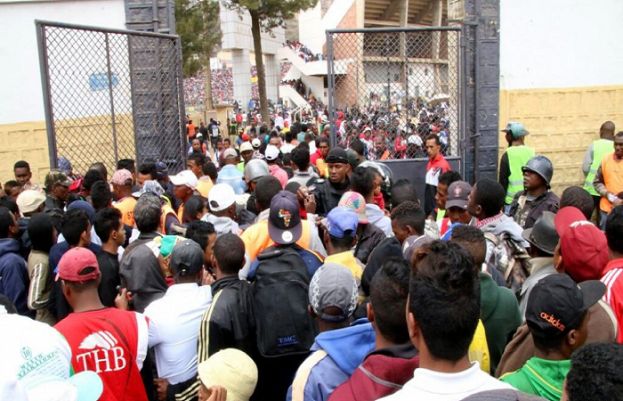 مڈغاسکر کے دارالحکومت اینٹانانیریو کے اسٹیڈیم میں بھگدڑ سے 12 افراد ہلاک جبکہ 80 زخمی ہوگئے۔