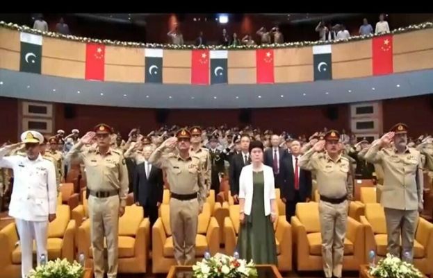 چین کی پیپلز لبریشن آرمی کے قیام کی 96 ویں سالگرہ جنرل ہیڈ کوارٹر ( جی ایچ کیو ) میں منائی گئی جبکہ آرمی چیف جنرل سید عاصم منیر تقریب کے مہمان خصوصی تھے