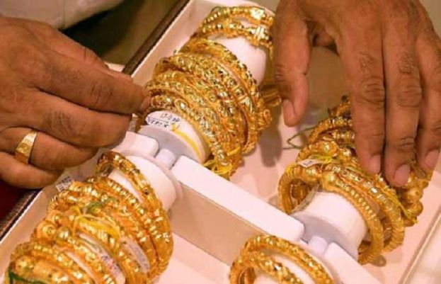 Gold price increases for third consecutive day