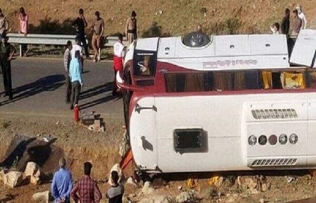 عراق: ٹریفک حادثے میں زائرین سمیت 18 افراد جاں بحق