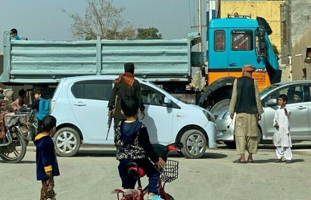 قندھار میں خودکش بم دھماکے میں 3 افراد ہلاک اور 12 زخمی ہوگئے