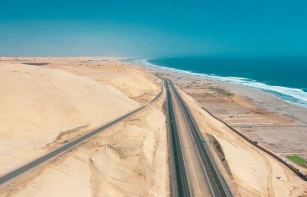 پین امریکن ہائی وے گنیز ورلڈ ریکارڈز میں دنیا کی طویل ترین سڑک کا اعزاز رکھتا ہے