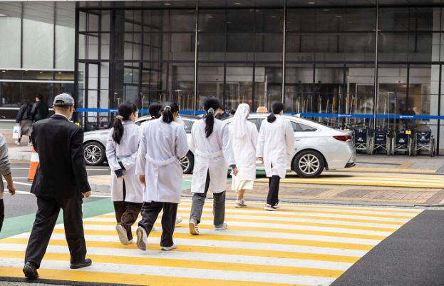 South Korea deploys military reinforcements to hospitals hit by doctors strike